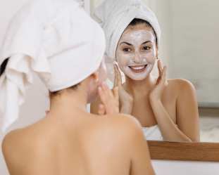 GUAM Seatherapy Enzympeeling-Gesichtsmaske